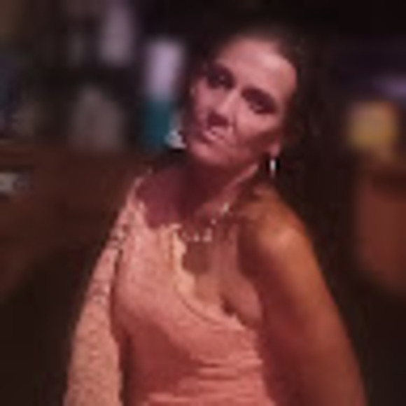 Meet your Posher, Robin - Picture 1 of 1